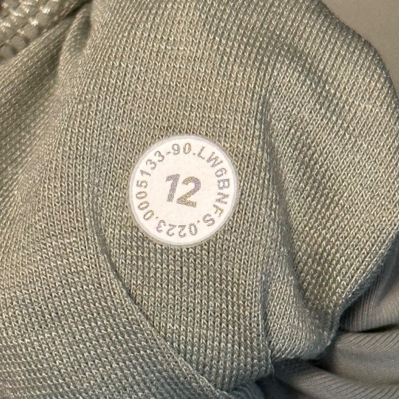 lululemon - Wunder Train High-Rise Light Green Crop Legging - Size 12 - Picture 4 of 12